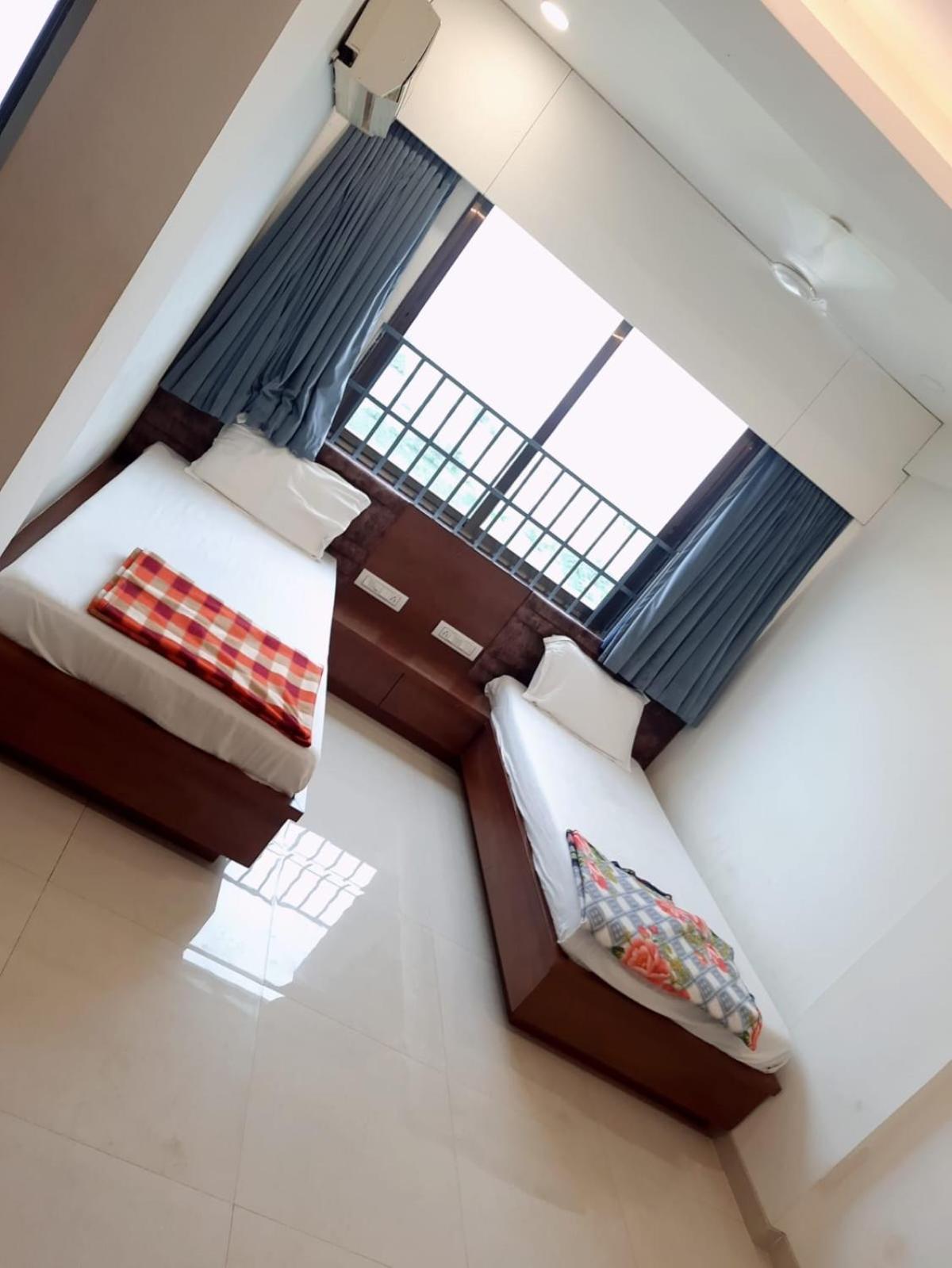 Hotel Murlidhar Rooms Kāsandra Екстериор снимка